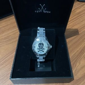 Sellling: watch    Brand: Toy Watch   Size:NA     Color: white/clear